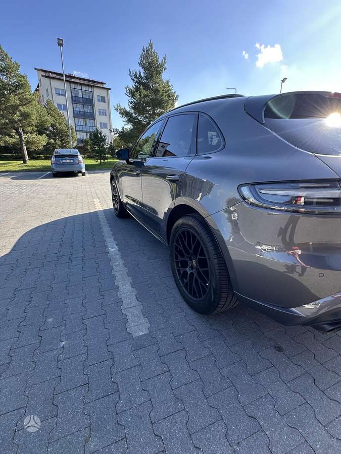 Porsche Macan, 3.0 l., off-road / crossover