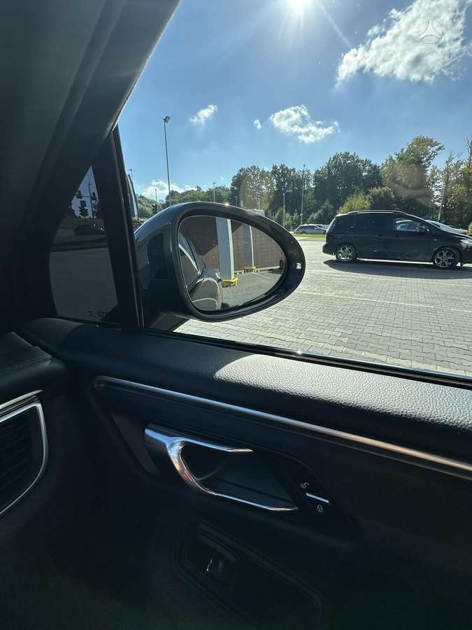 Porsche Macan, 3.0 l., off-road / crossover