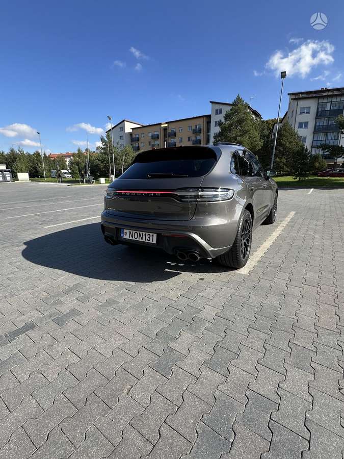 Porsche Macan, 3.0 l., off-road / crossover