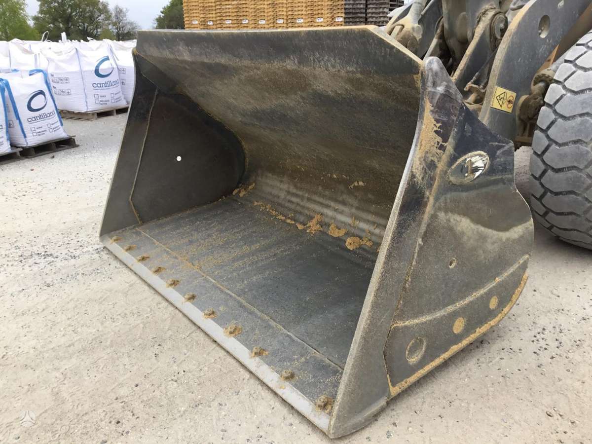 Volvo L70E, frontal loader