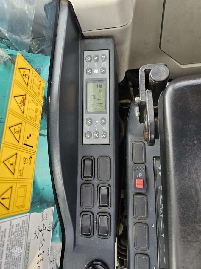 Kobelco Kobelco SK75SR-3E, mini ekskavatoriai