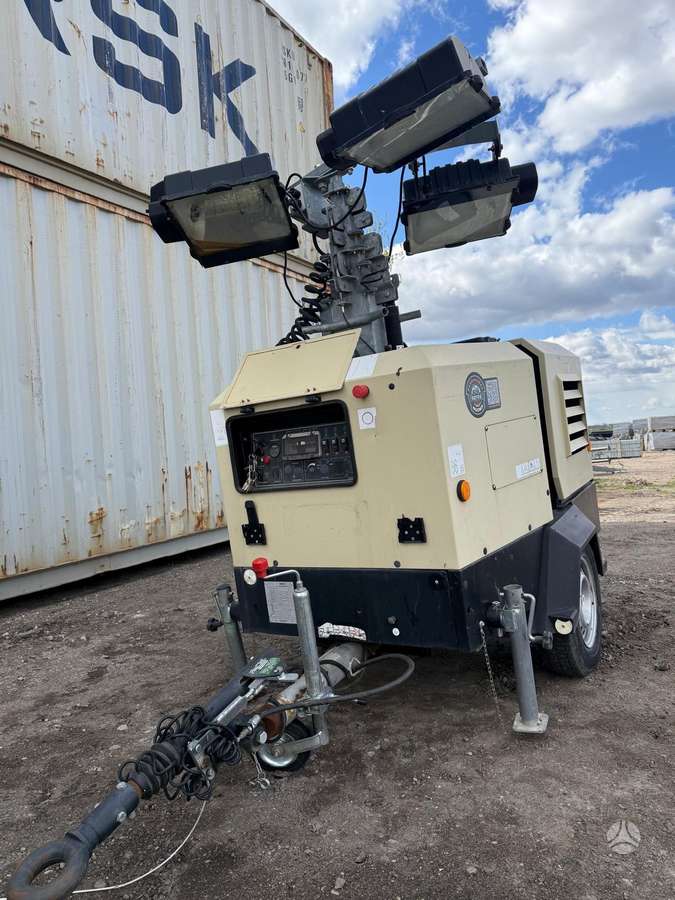 Doosan R1130F 9V, mobile light towers