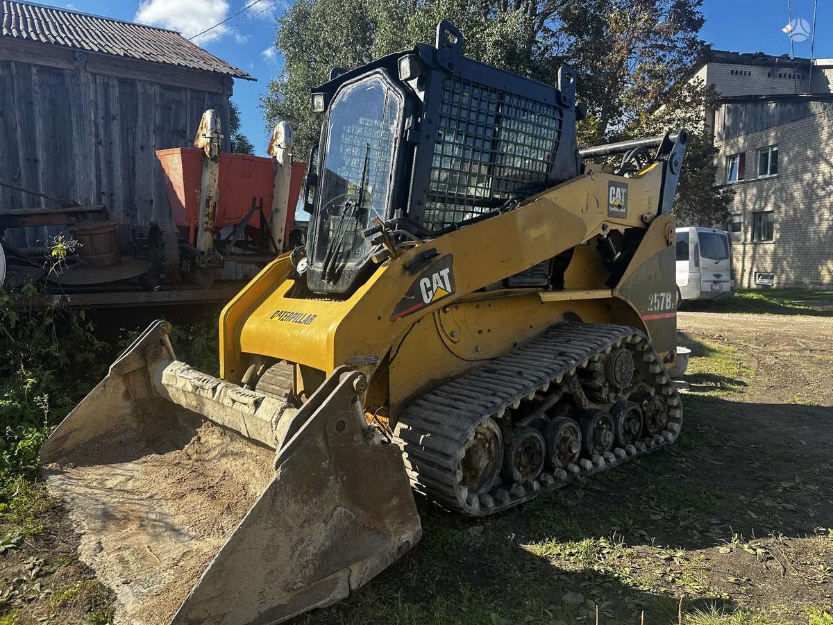 Caterpillar 257B, mini krautuvai