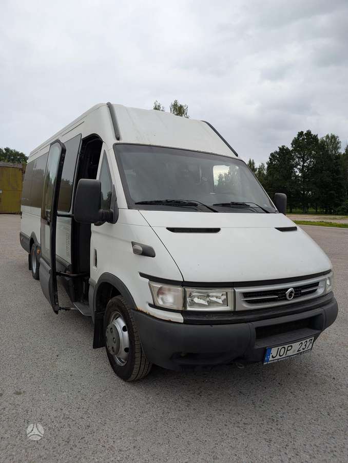 Iveco 50C17, keleivinis mikroautobusas