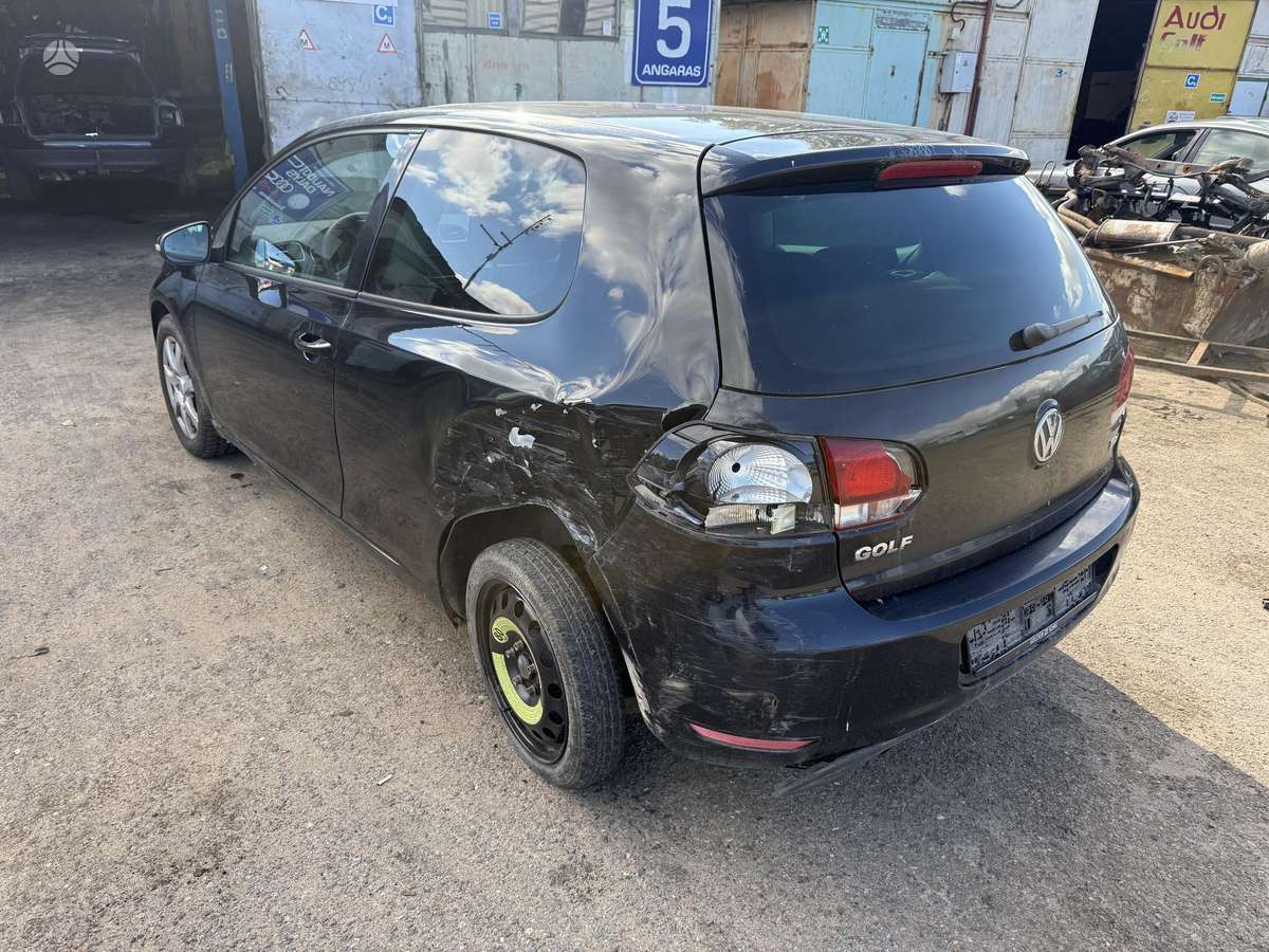 Volkswagen Golf Minsko pl 33a 5 angaras