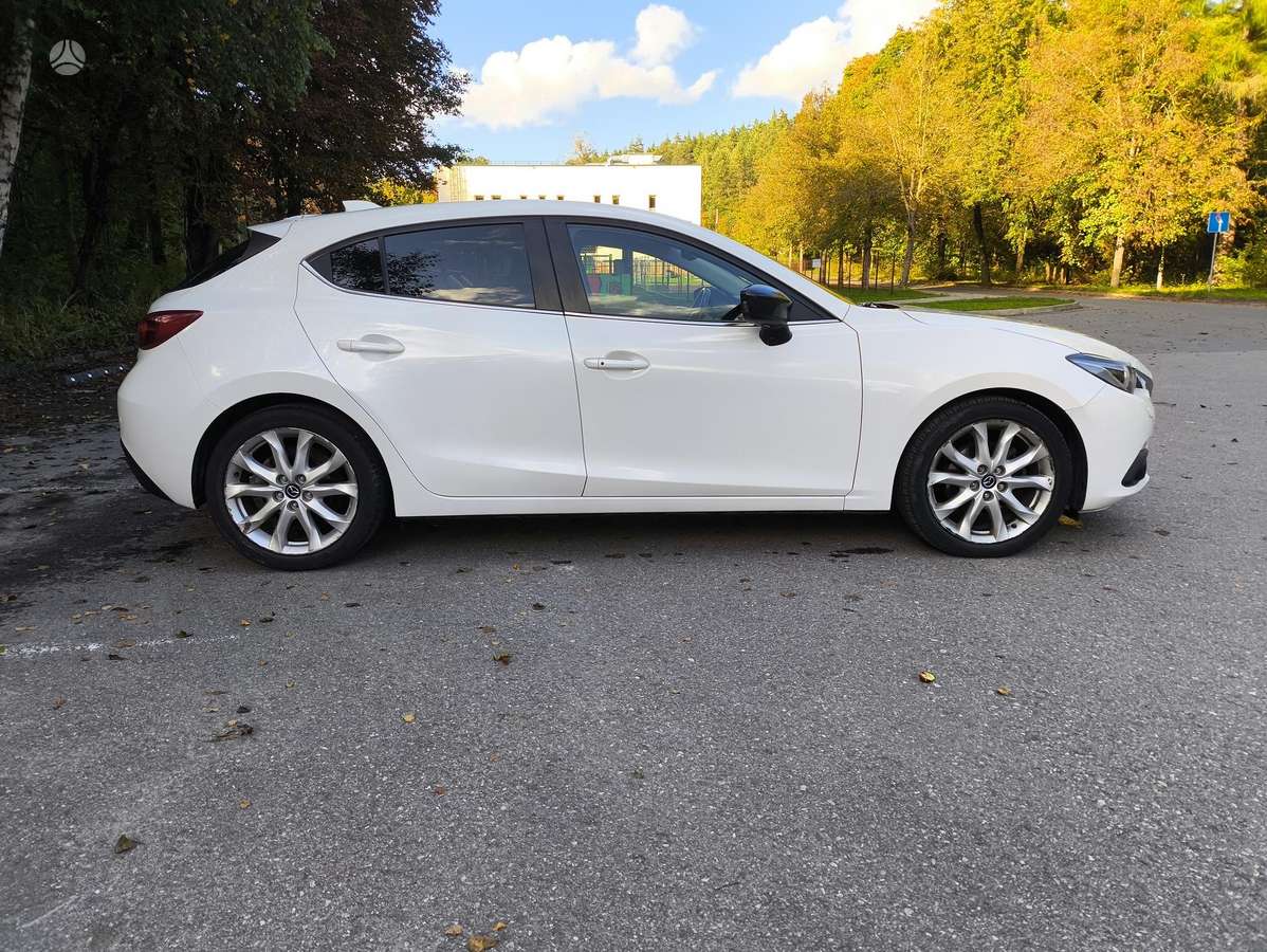 Mazda 3, 2.2 l., hatchback