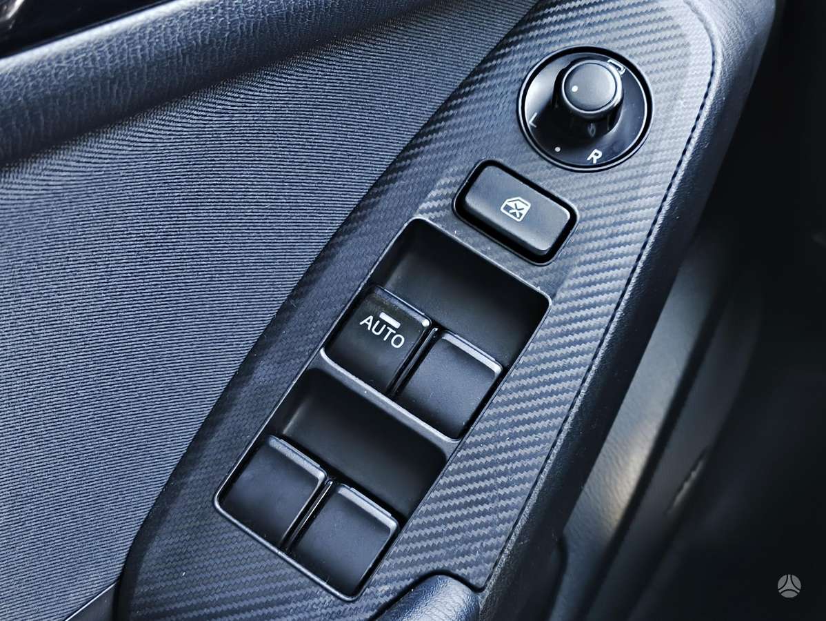 Mazda 3, 2.2 l., Хэтчбек