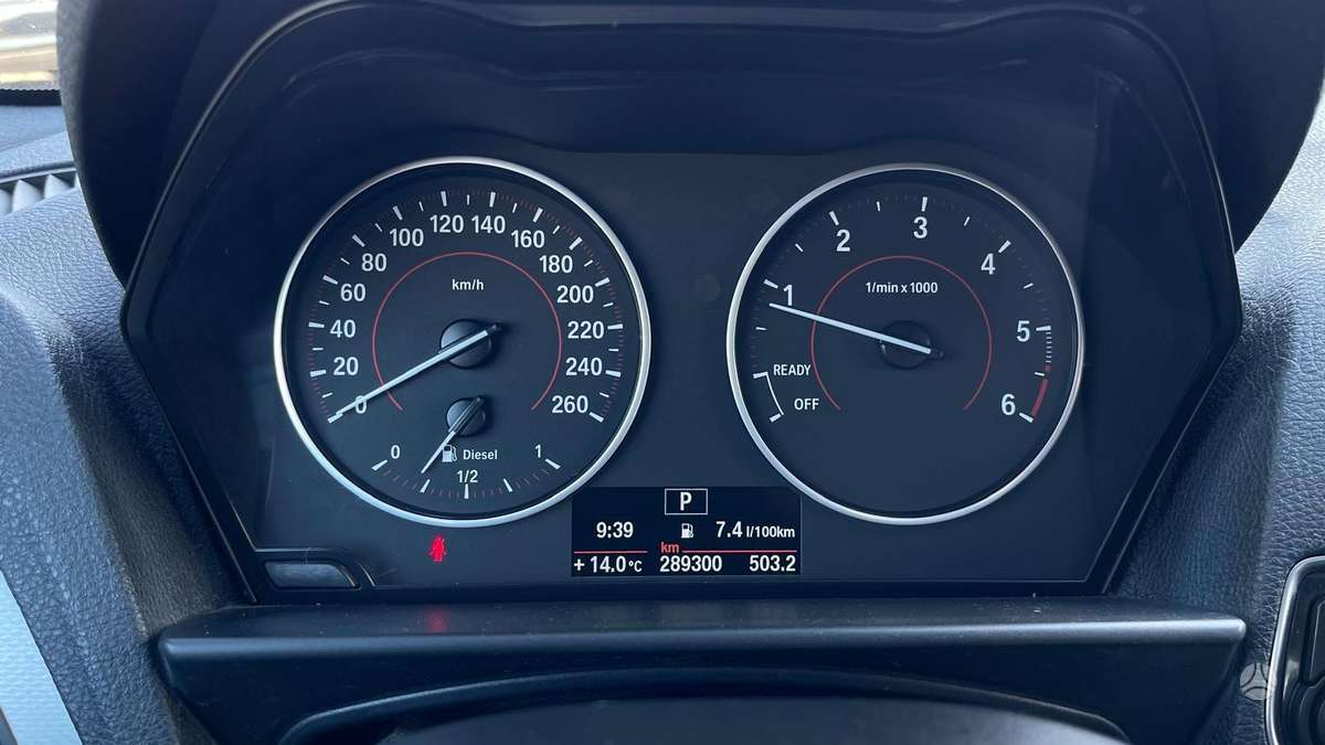 BMW 116, 2.0 l., hatchback