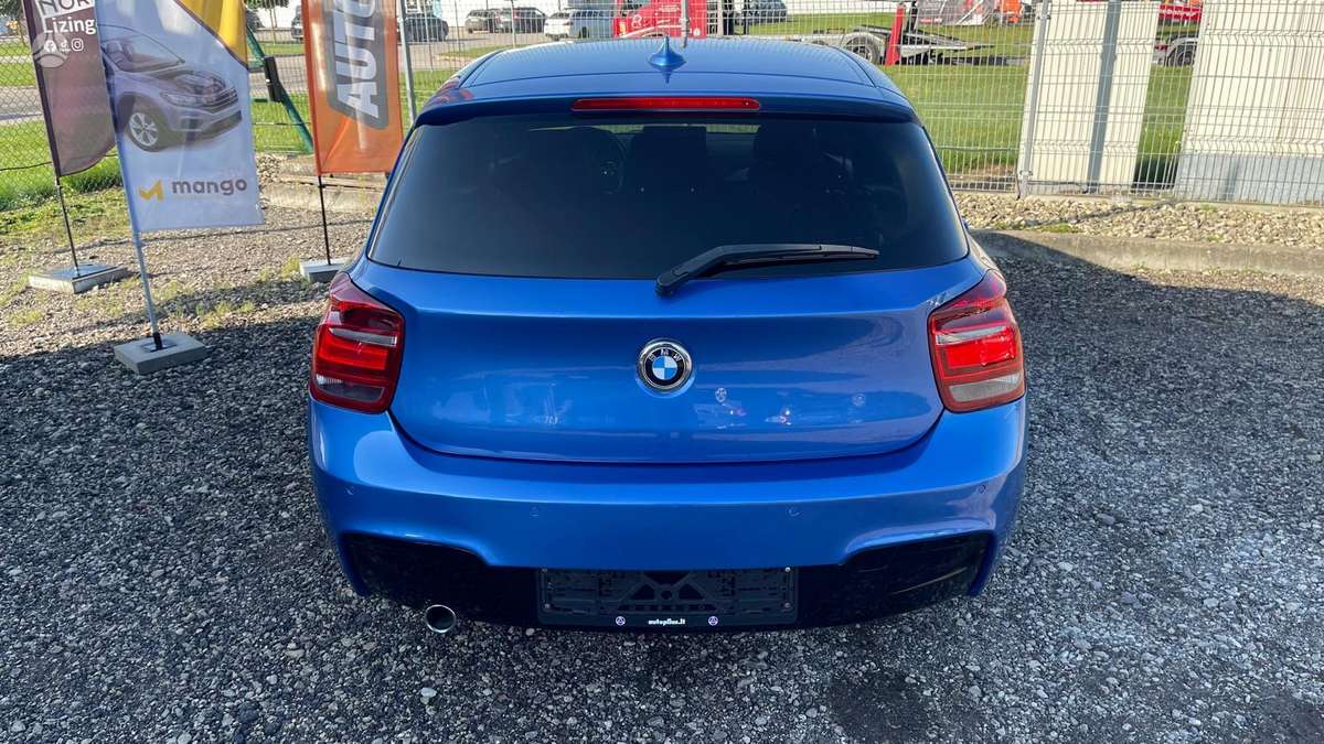 BMW 116, 2.0 l., hatchback