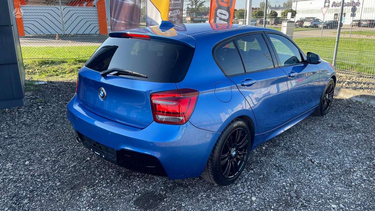 BMW 116, 2.0 l., hatchback