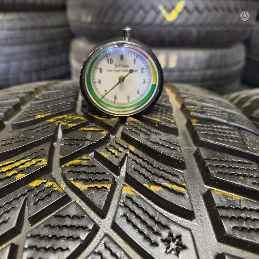 Goodyear Ultra grip performance, winter 255/40 R20