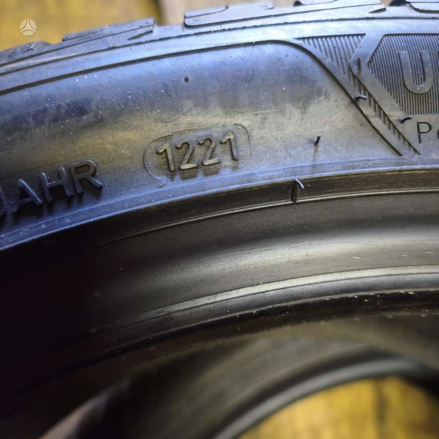 Goodyear Ultra grip performance, winter 255/40 R20