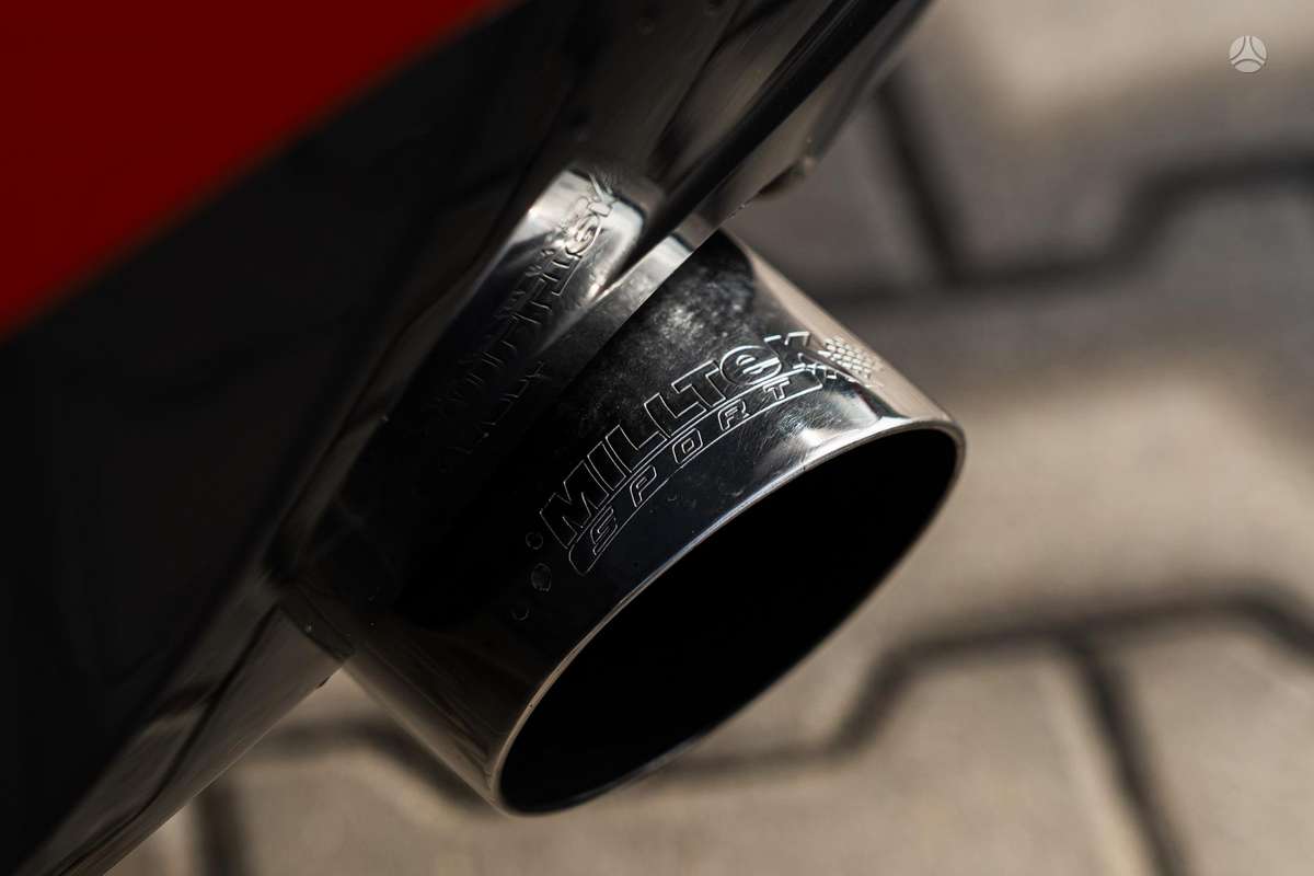 BMW M135, 3.0 l., hatchback