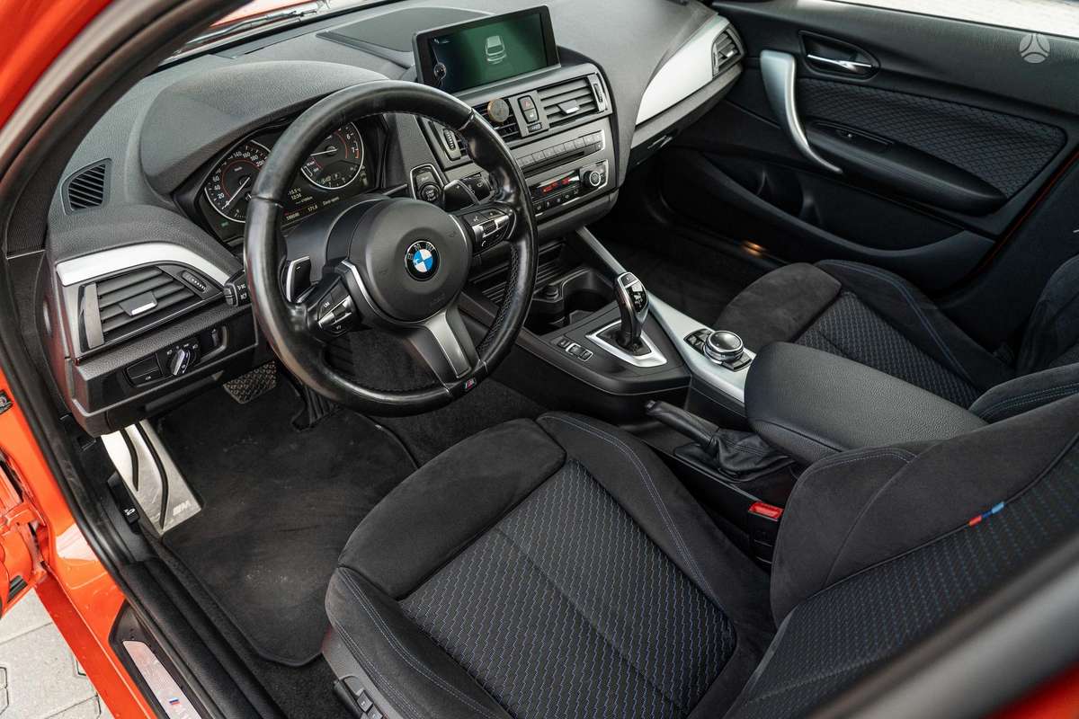 BMW M135, 3.0 l., hatchback