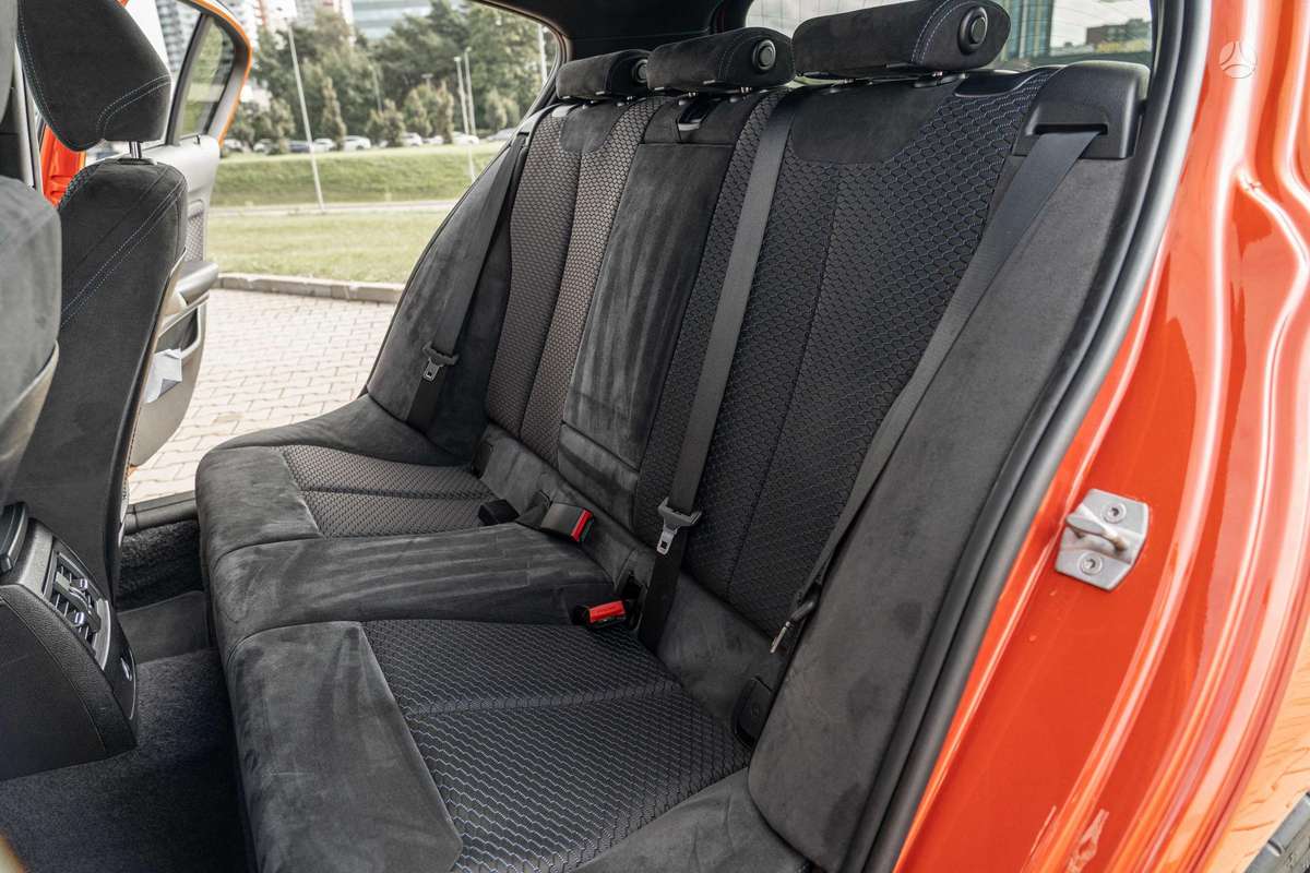 BMW M135, 3.0 l., Хэтчбек
