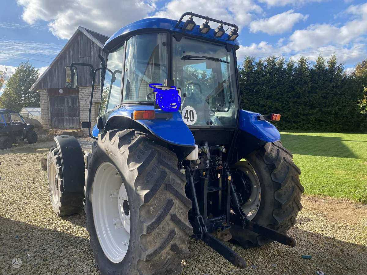 New Holland TD95D, tractors