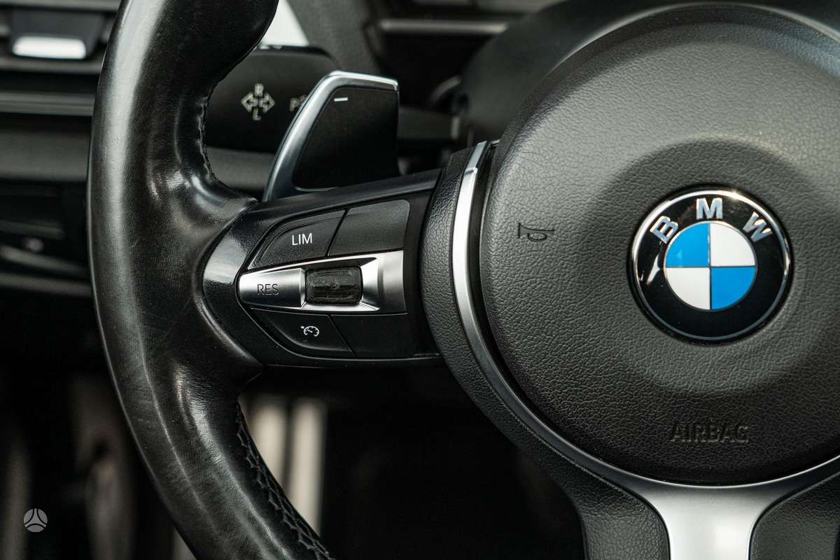 BMW M135, 3.0 l., Хэтчбек