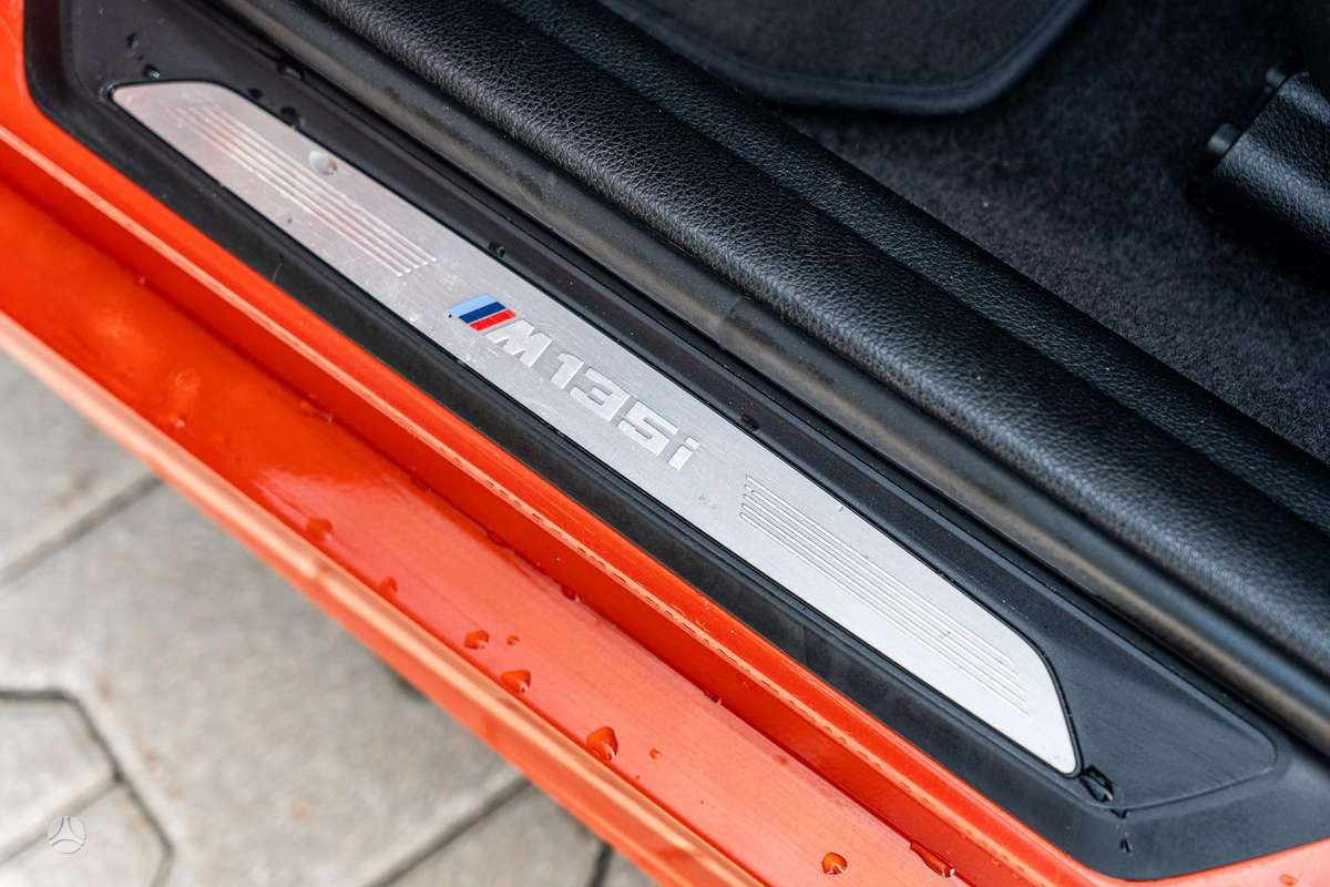 BMW M135, 3.0 l., Хэтчбек