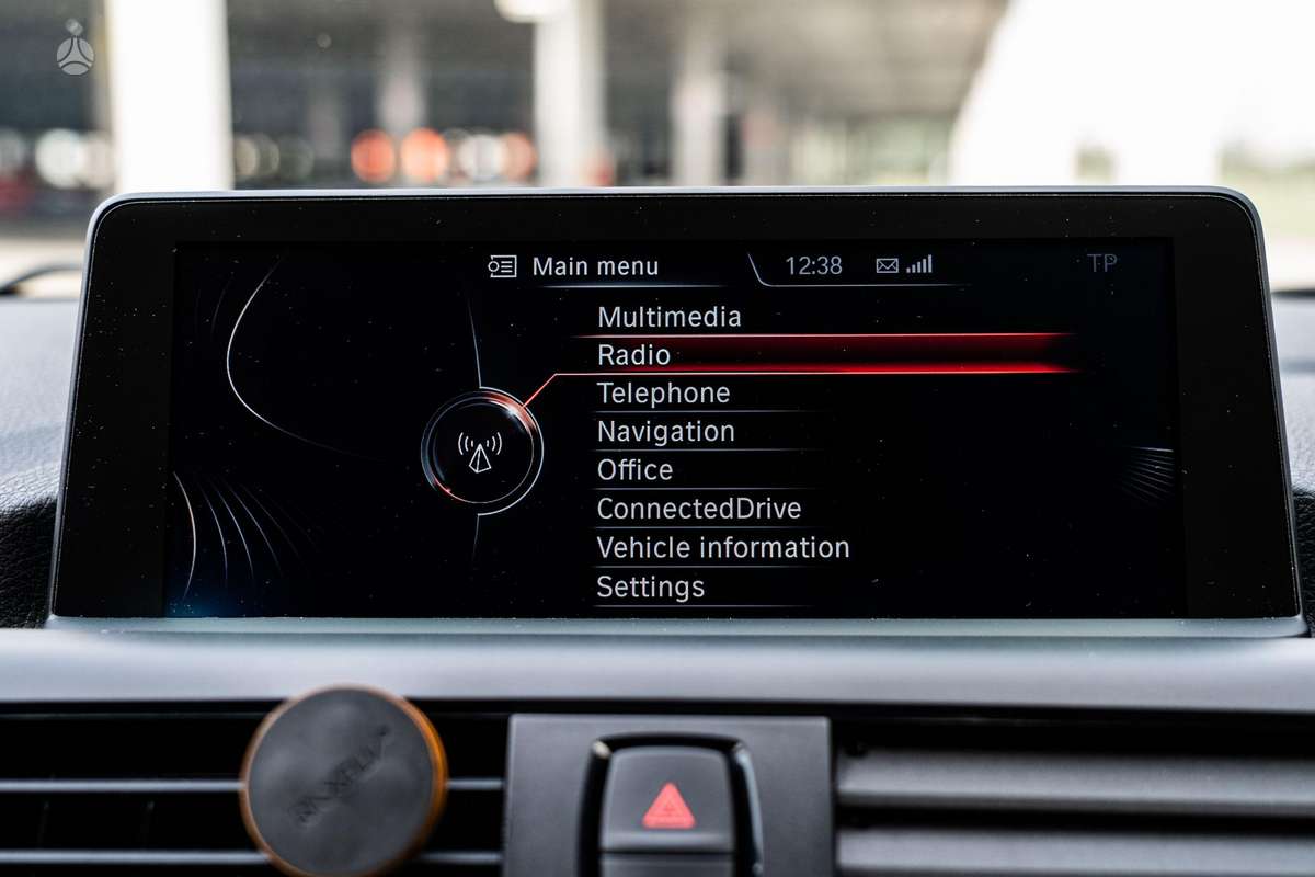 BMW M135, 3.0 l., Хэтчбек