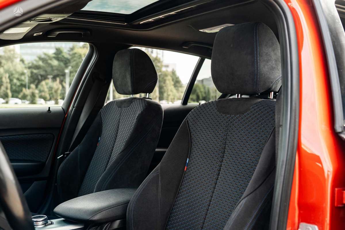 BMW M135, 3.0 l., hatchback