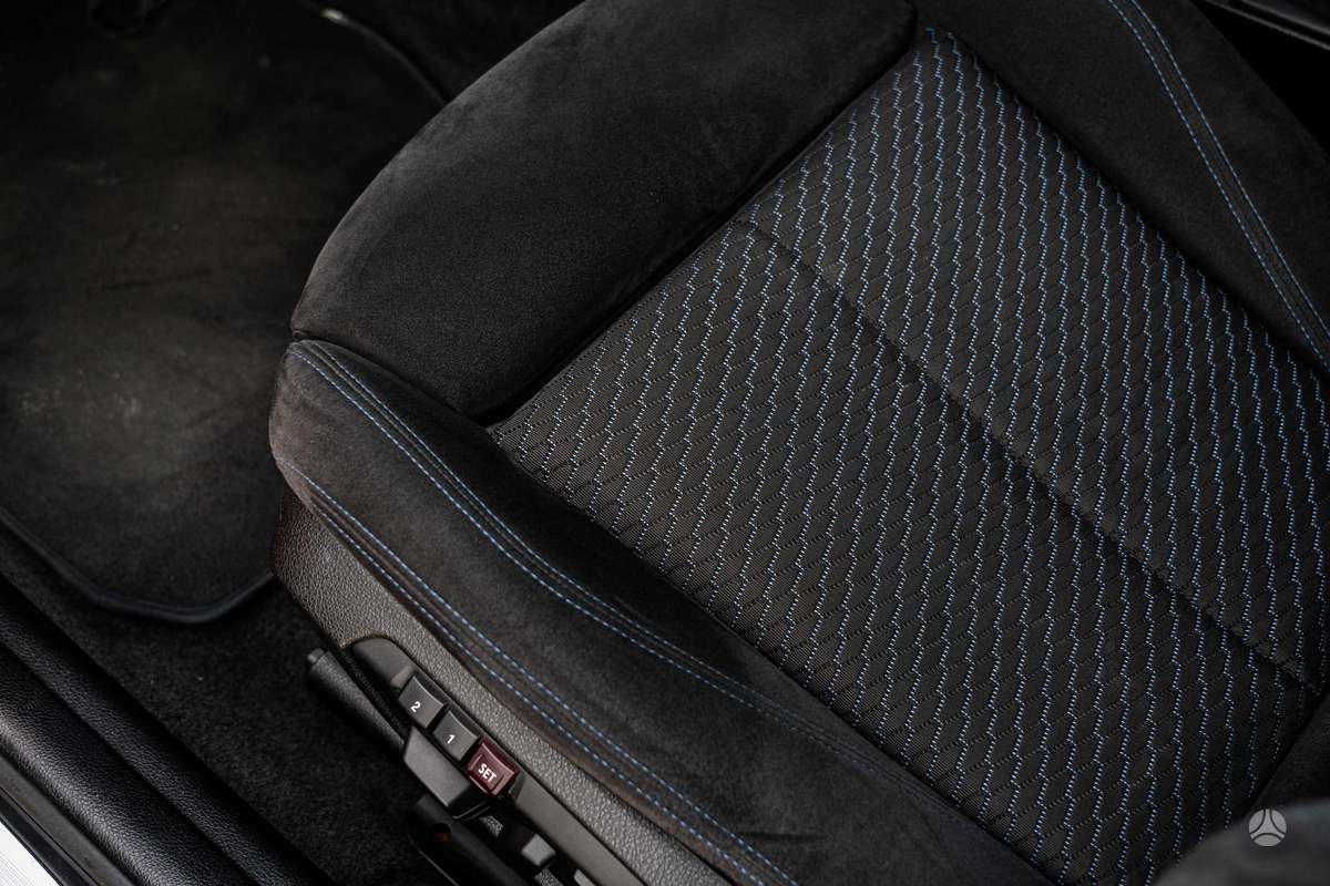 BMW M135, 3.0 l., Хэтчбек