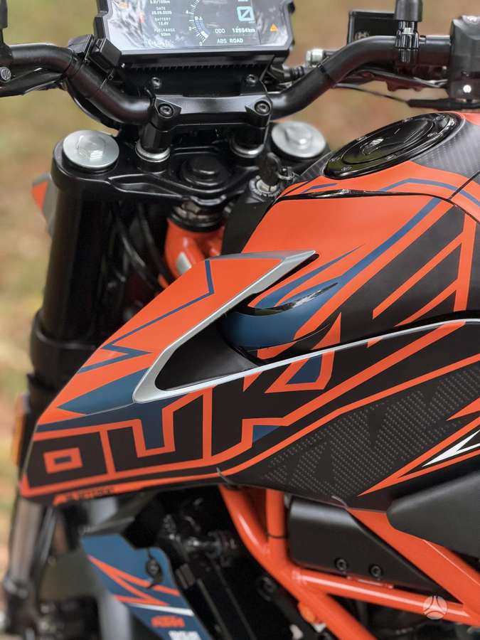KTM Duke 125cc, street / classic