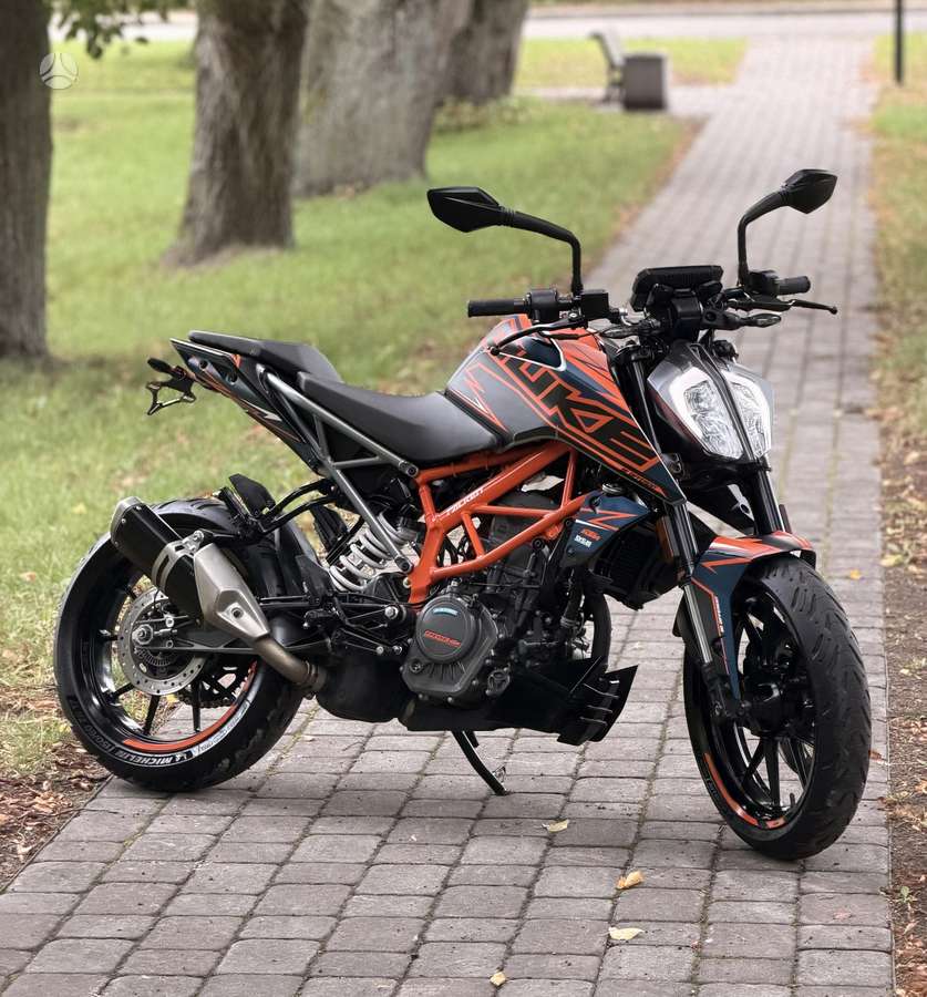 KTM Duke 125cc, street / classic