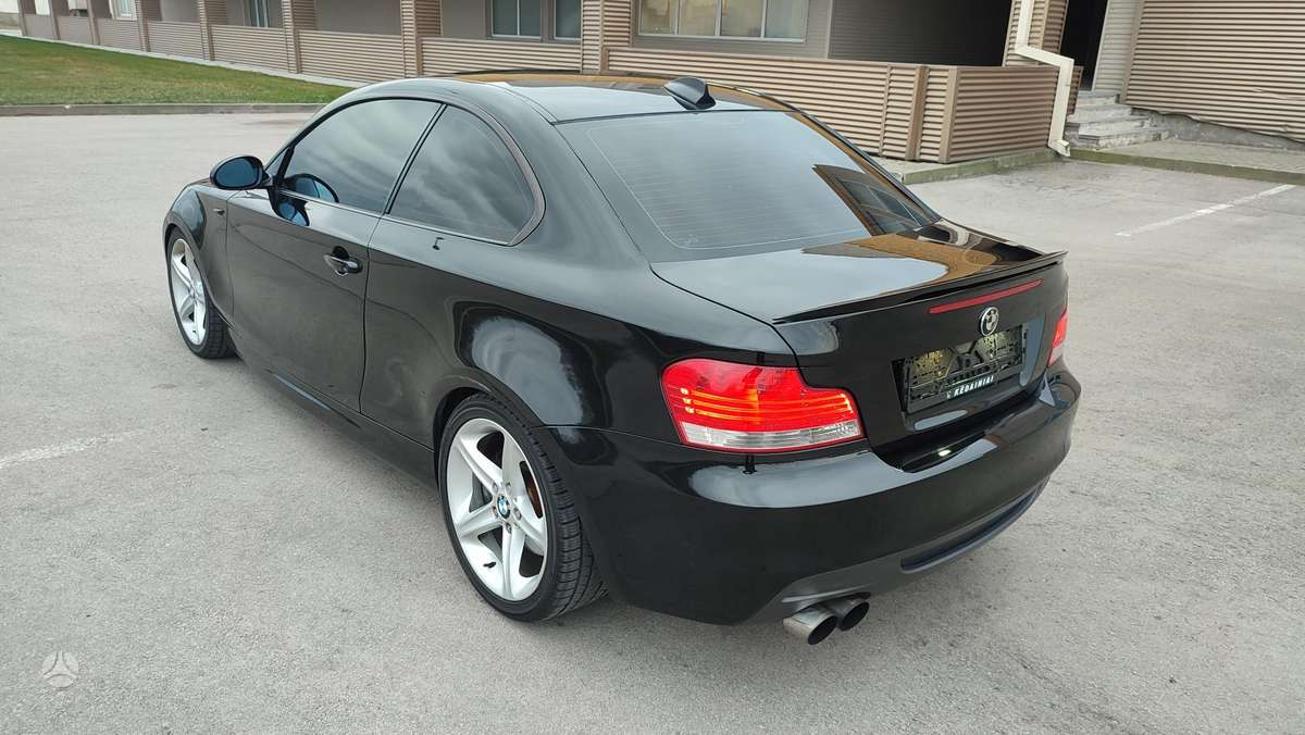 BMW 135, 3.0 l., Купе (coupe)