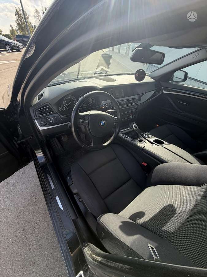 BMW 520, 2.0 l., wagon