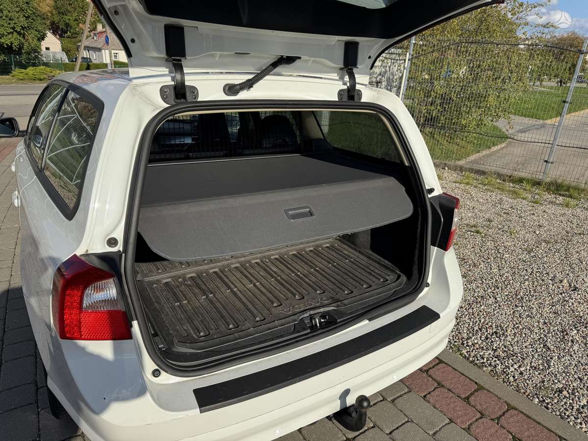 Volvo V70, 2.4 l., wagon