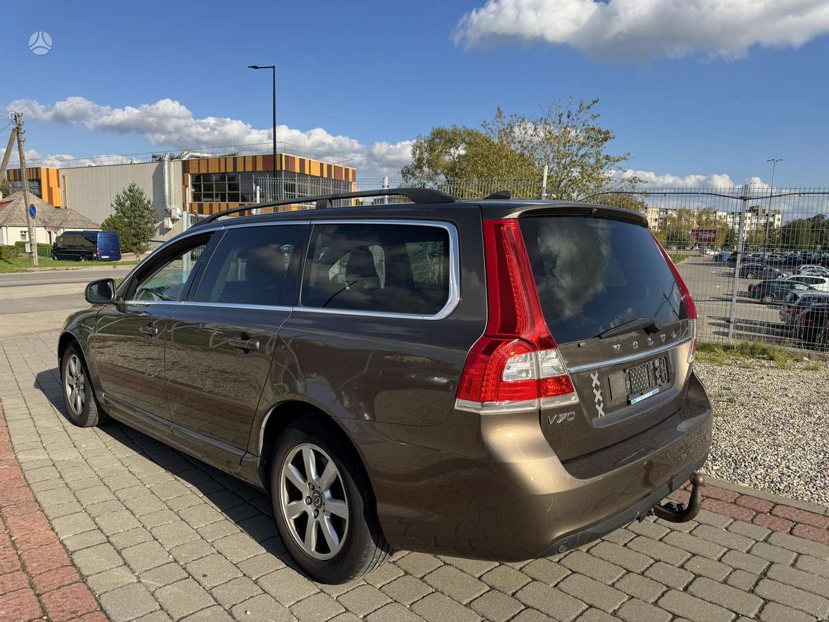 Volvo V70, 2.0 l., wagon