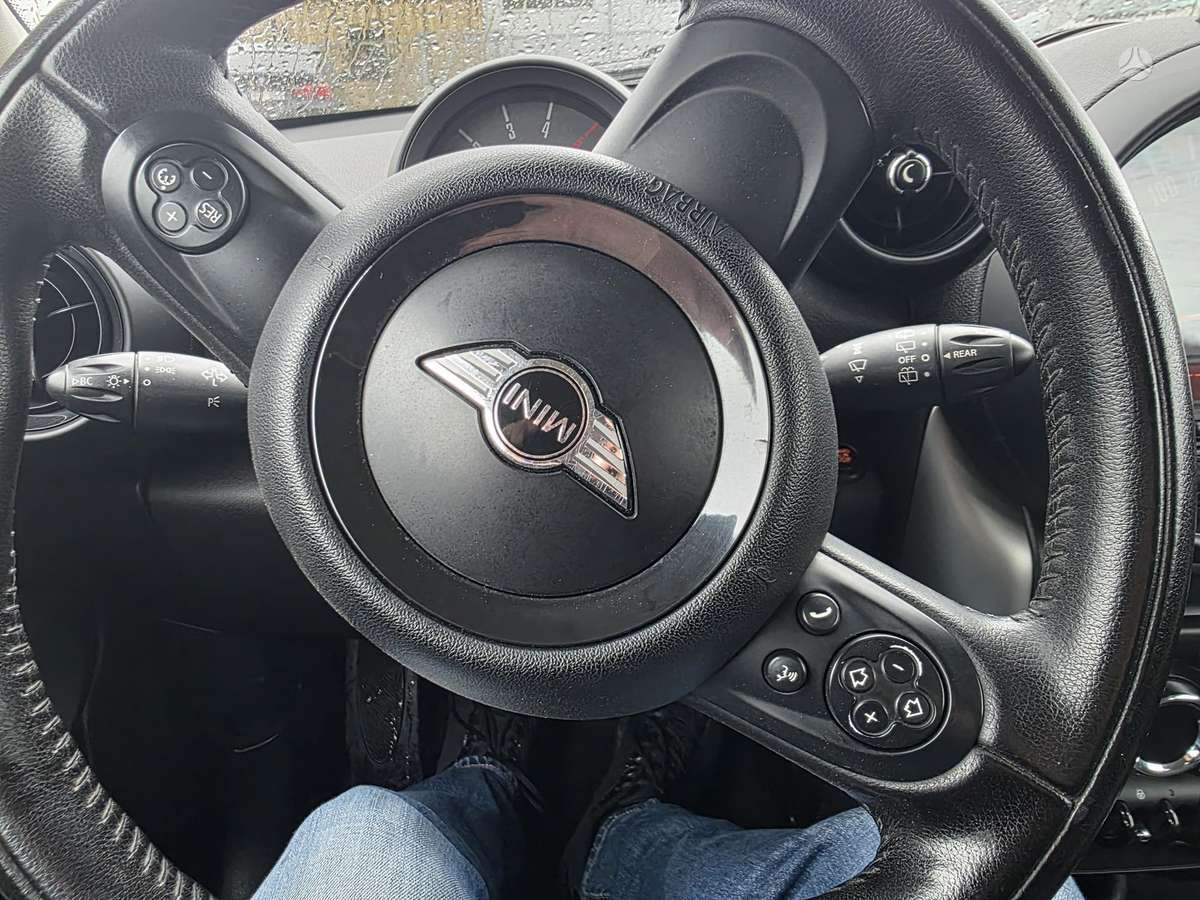 Mini Cooper, 2.0 l., hatchback