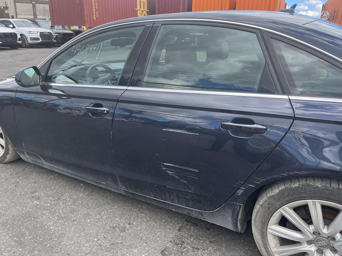 Audi A6, 2.0 l., Седан