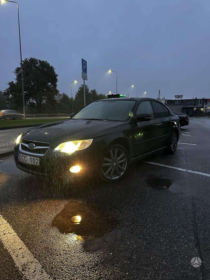 Subaru Legacy, 2.0 l., Седан