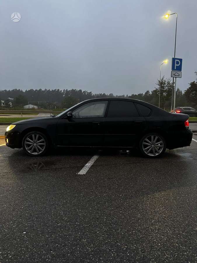 Subaru Legacy, 2.0 l., Седан