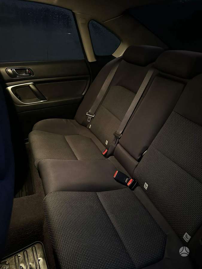 Subaru Legacy, 2.0 l., Седан