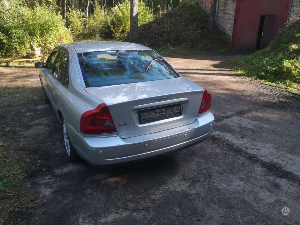 Volvo S80
