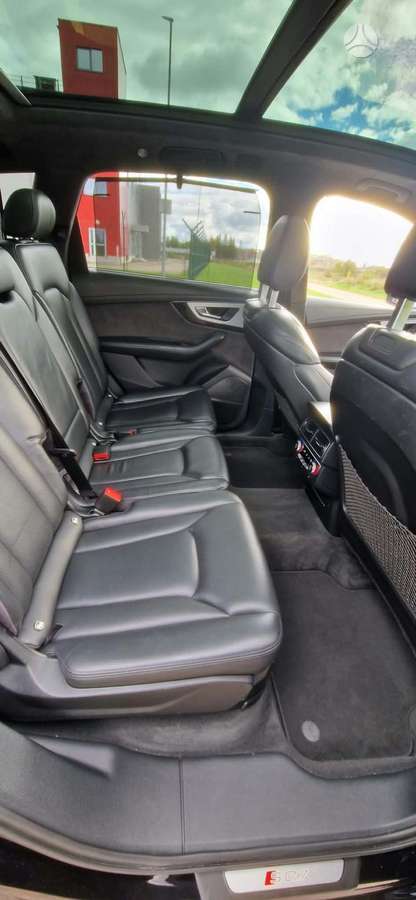 Audi SQ7, 4.0 l., Внедорожник / Кроссовер