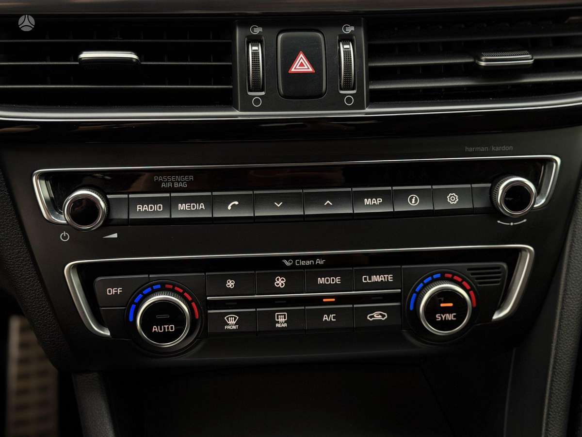 Kia Optima, 2.0 l., universalas