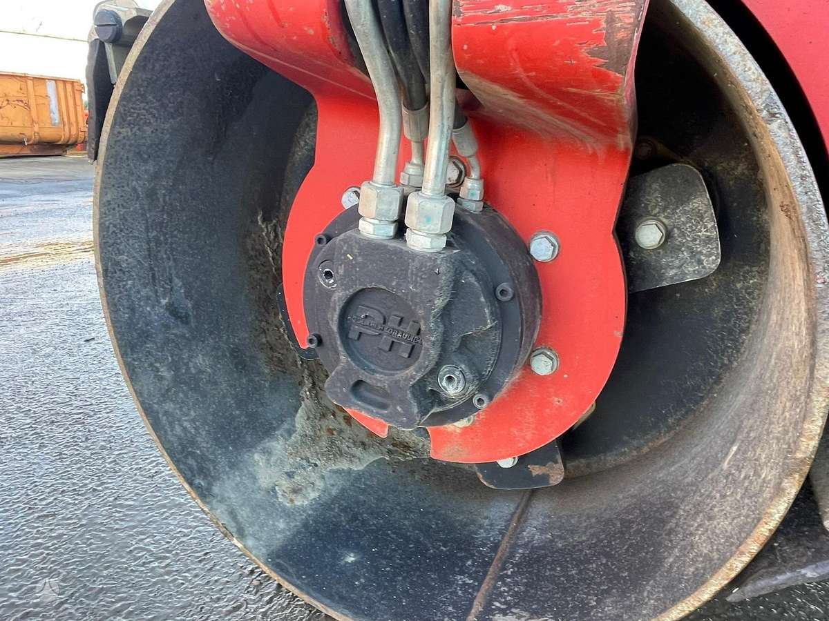 Dynapac CC1000, vibrator / compactor