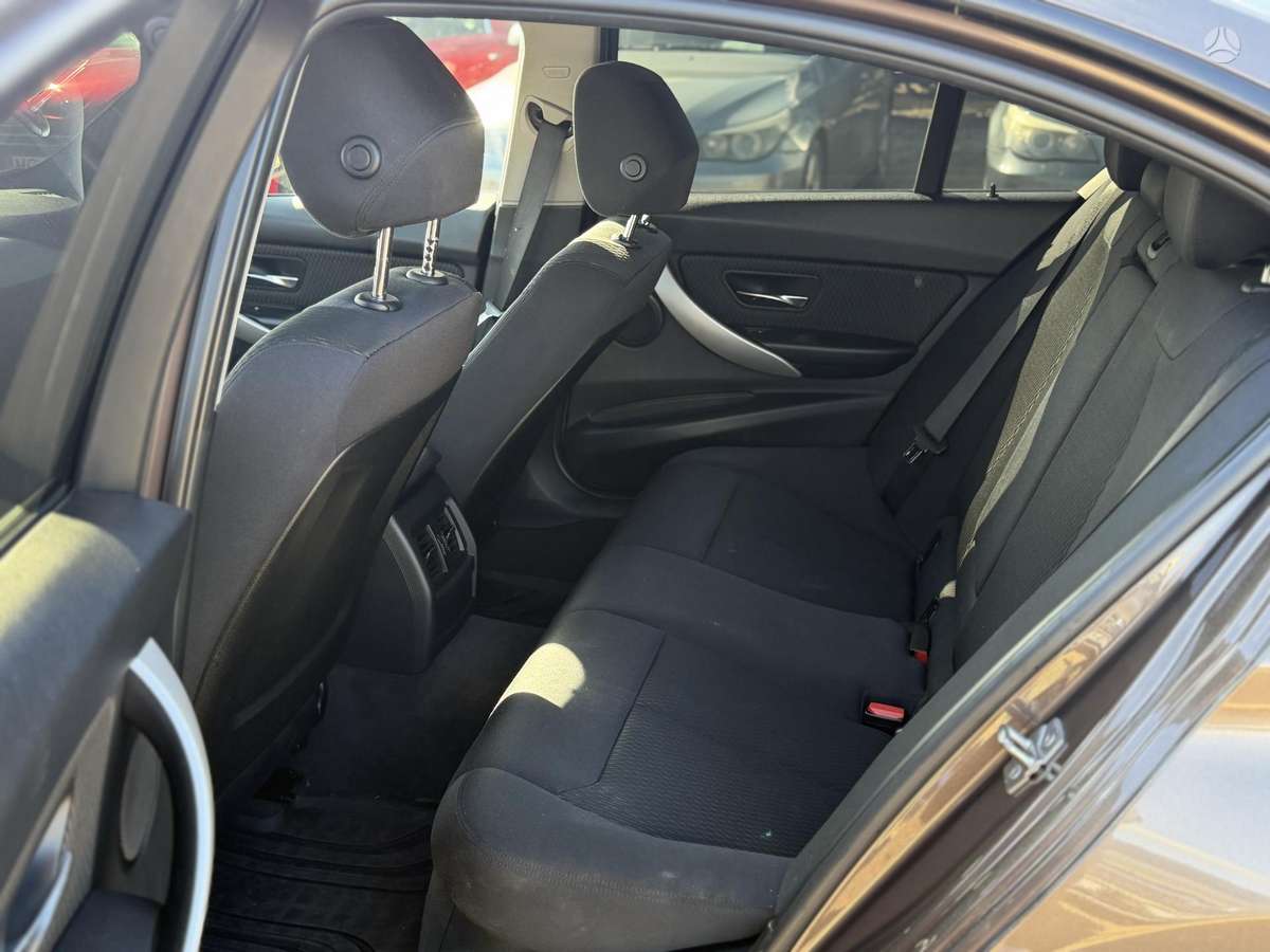 BMW 320, 2.0 l., Седан