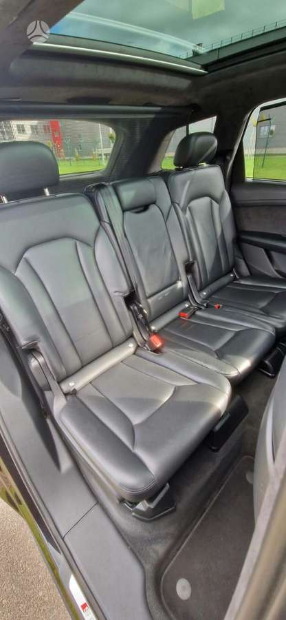 Audi SQ7, 4.0 l., Внедорожник / Кроссовер