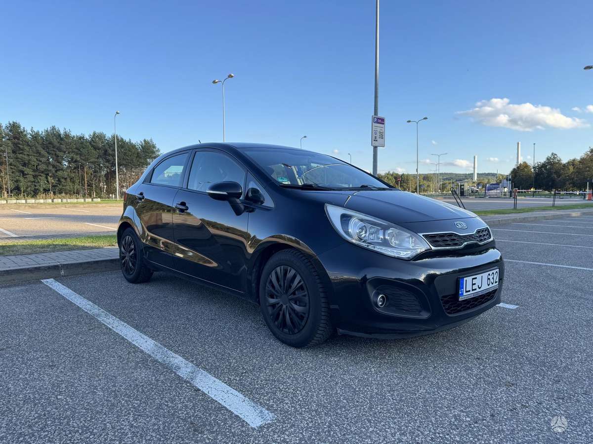 Kia Rio, 1.4 l., Хэтчбек