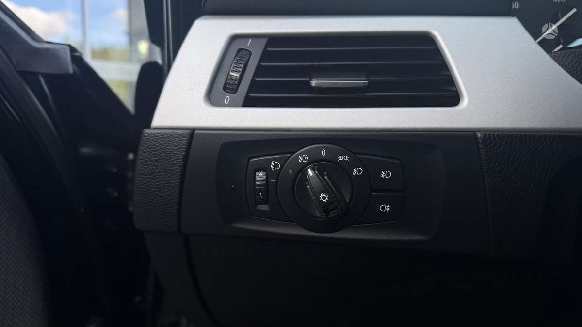 BMW 318, 2.0 l., Универсал