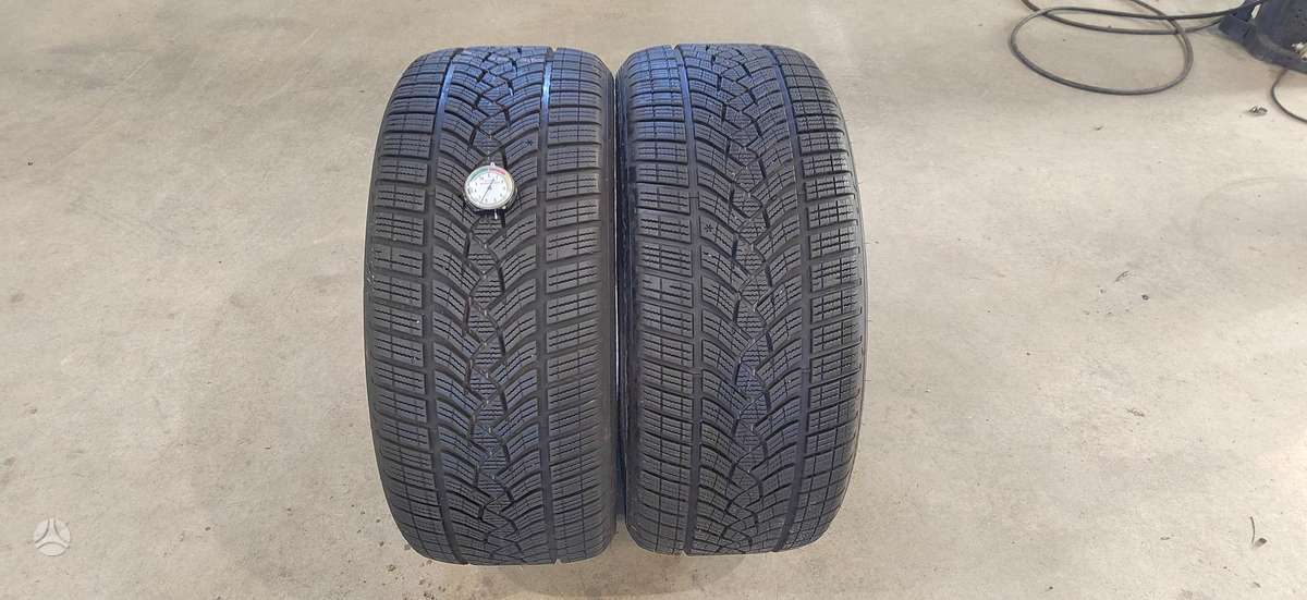 Goodyear Ultra Grip  Performance +, winter 245/45 R18