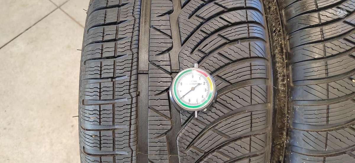 Michelin Pilot Alpin PA4, winter 245/45 R18