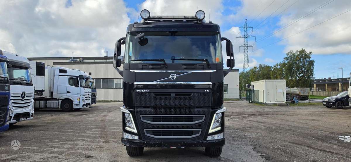 Volvo FH 540 6x4, самосвалы
