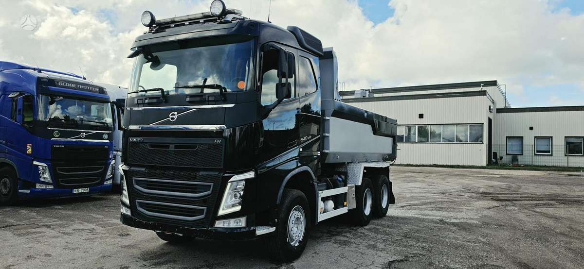 Volvo FH 540 6x4, самосвалы