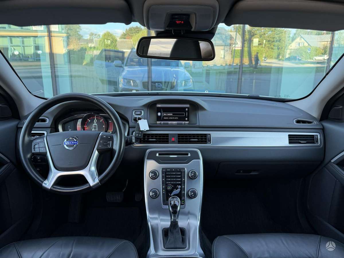 Volvo XC70, 2.4 l., wagon