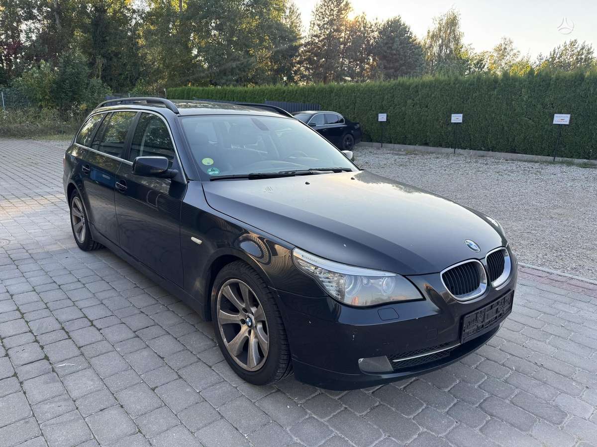 BMW 520, 2.0 l., wagon